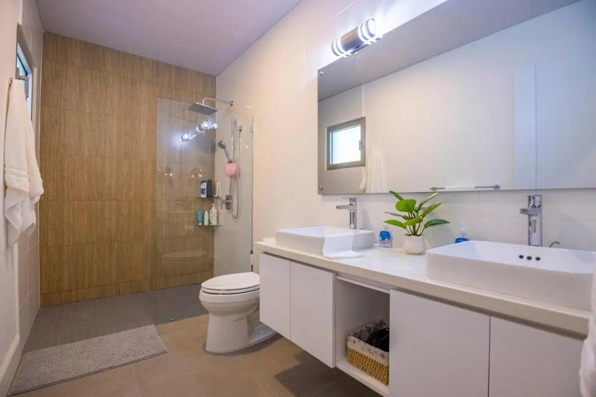 Perla Marina Beachside Apartment Bombita ドミニカ共和国